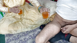 Honeymoon Bride Fucked Analhole with Black Dildo for Open Her Analhole for Anal Sex