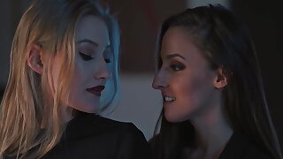 Sexy Lesbian Detective Falls In Love With Her Super Hot Young Suspect - Cat Woman And Hot Love